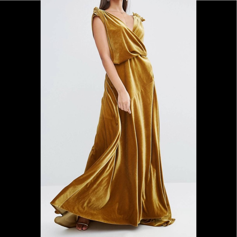 Gorgeous Velvet Maxi dress/gown.